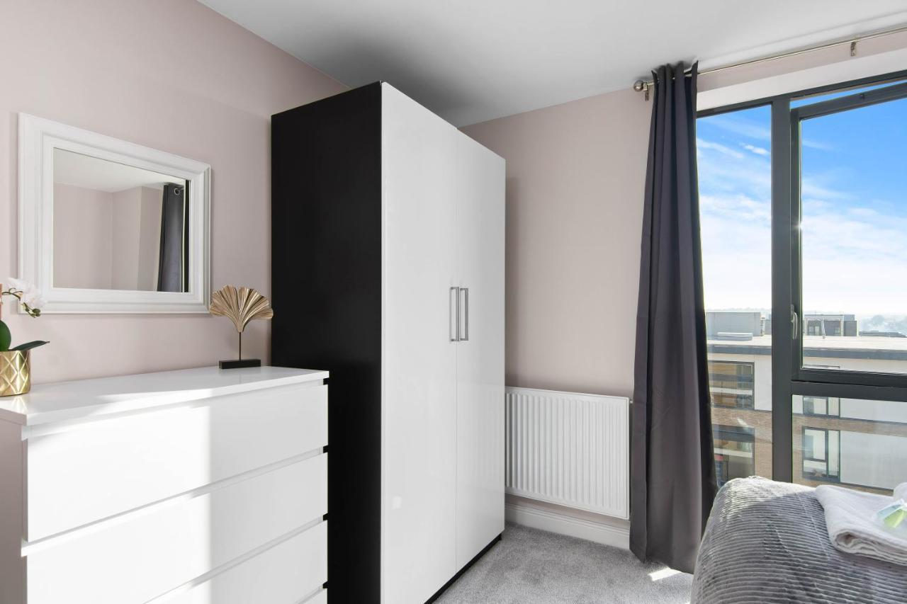 Spacious & Cosy, Netflix, Parking, Colindale Station هيندون المظهر الخارجي الصورة