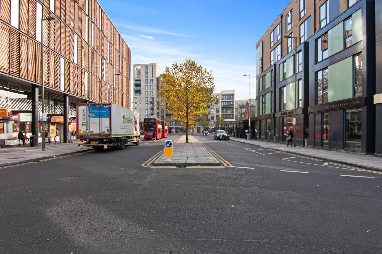 Spacious & Cosy, Netflix, Parking, Colindale Station هيندون المظهر الخارجي الصورة